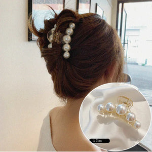 Pearl Claw Clip
